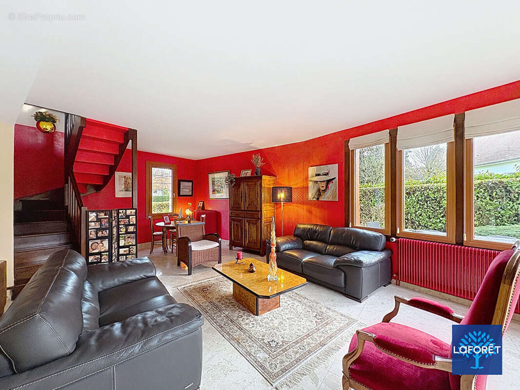 Maison Cambes-en-plaine 7 pièce(s) 168m² - photo 5