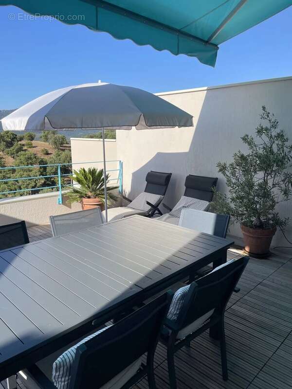 Appartement à MANDELIEU-LA-NAPOULE