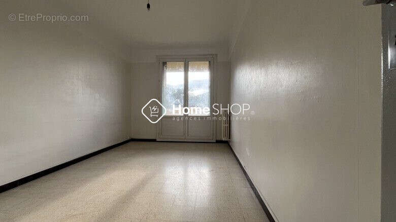 Appartement à SEPTEMES-LES-VALLONS