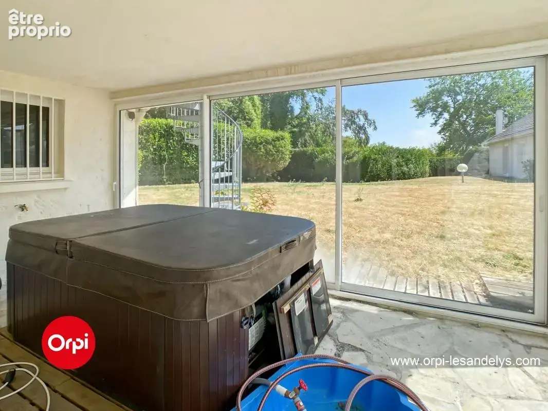 Maison À Vendre - Beau séjour lumineux - 4 chambres - photo 15