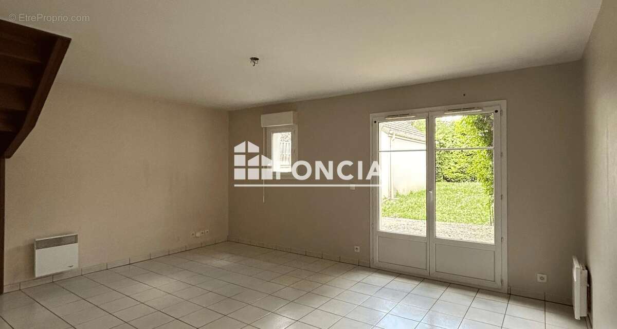 Maison à BALLANCOURT-SUR-ESSONNE