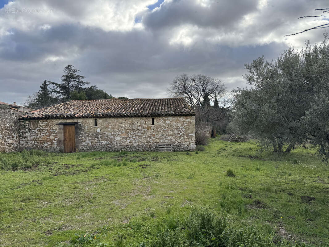 Maison à MONTPEYROUX