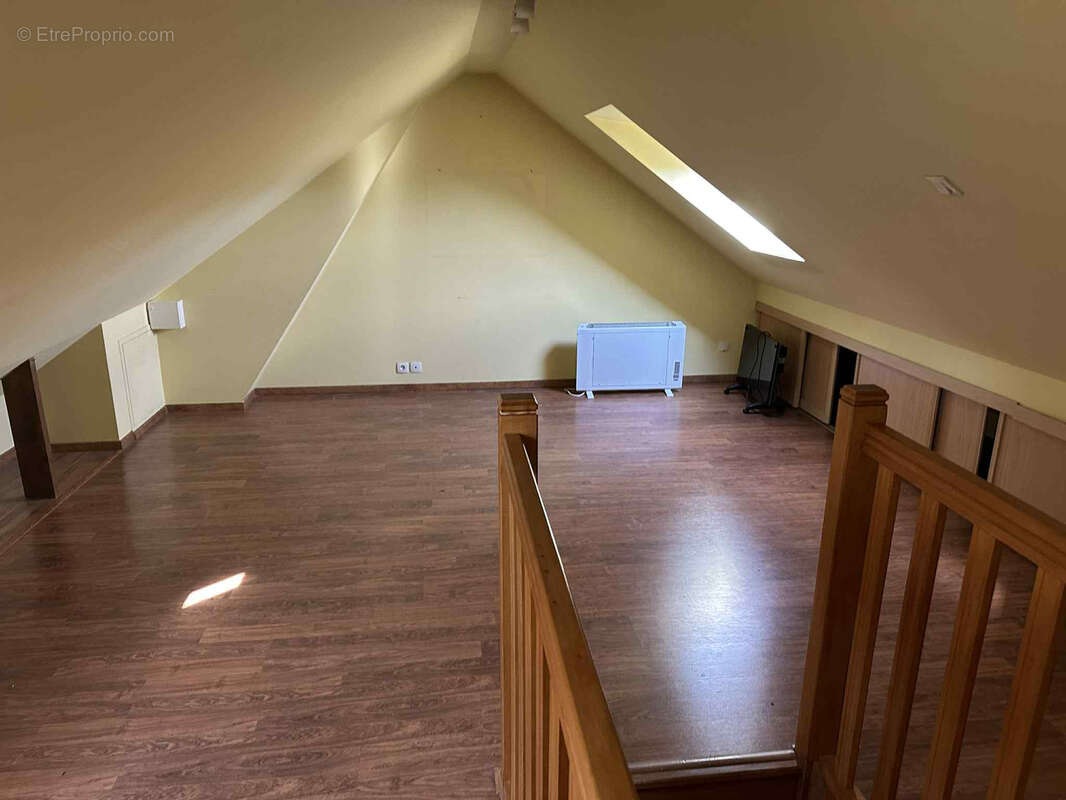 Maison à CHAMPS-SUR-MARNE