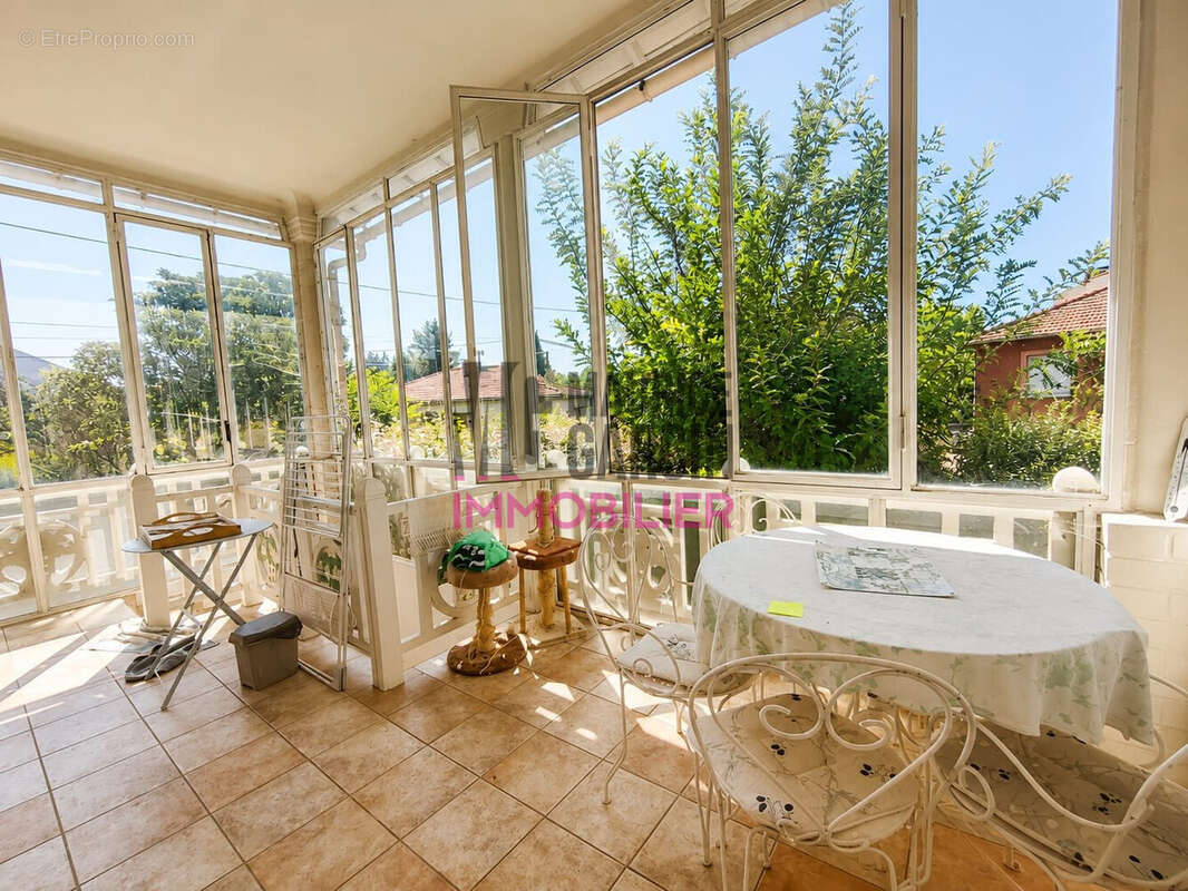 Maison 132 m² à Carpentras  - photo 3