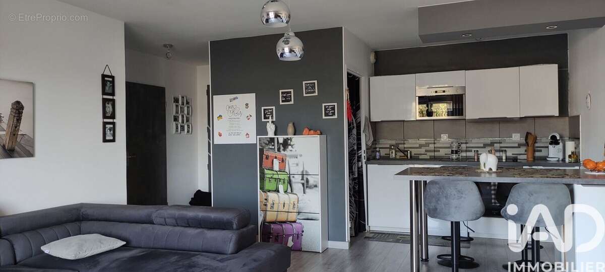 Photo 4 - Appartement à LESPINASSE