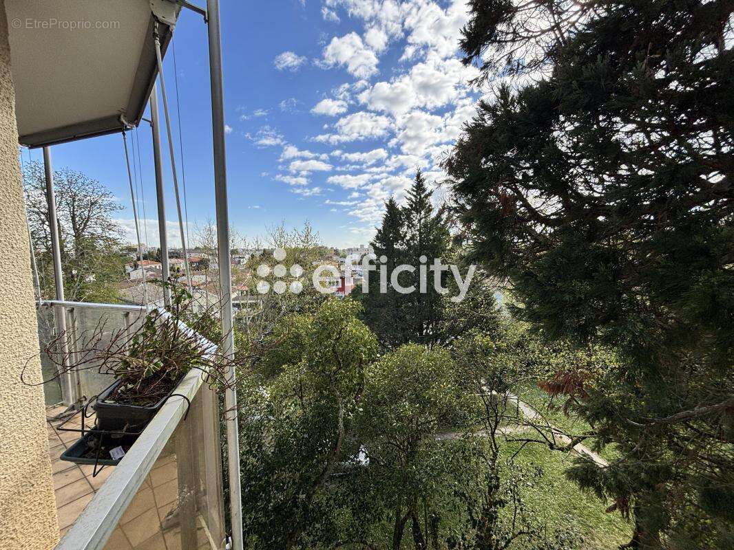 Appartement à MERIGNAC