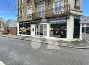 Commerce à CORBEIL-ESSONNES