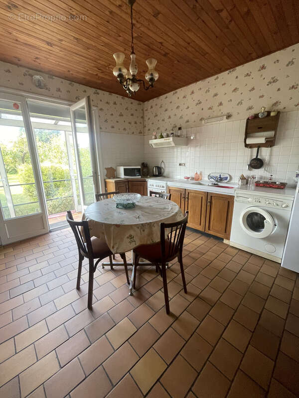 Maison à FRENEUSE
