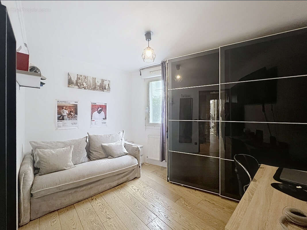 Appartement à VAULX-EN-VELIN