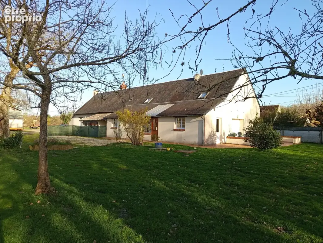 Ferme restaurée sur 5.5ha - photo 1