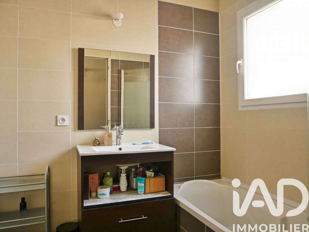 Photo 9 - Maison à CAMBLANES-ET-MEYNAC