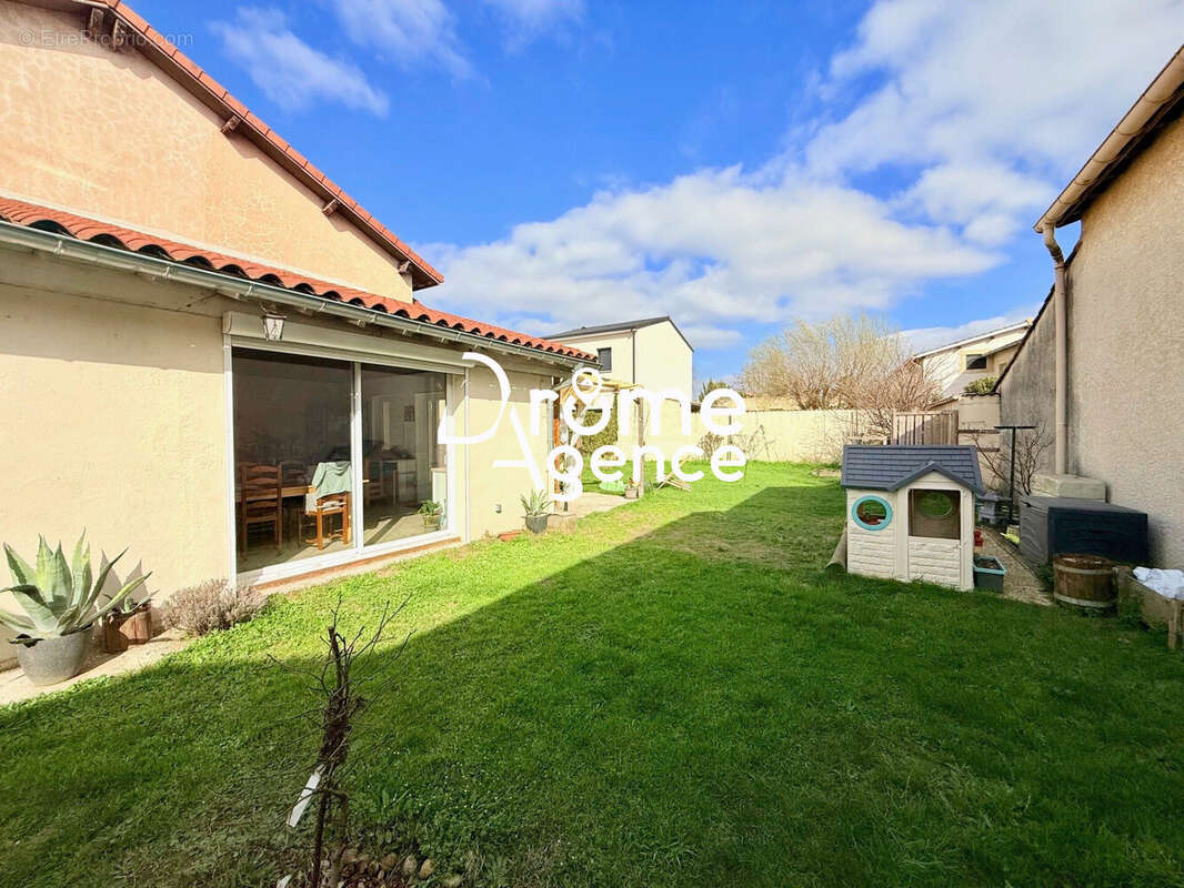 Maison 127 m² à Saint-Marcel-Les-Valence  - photo 2