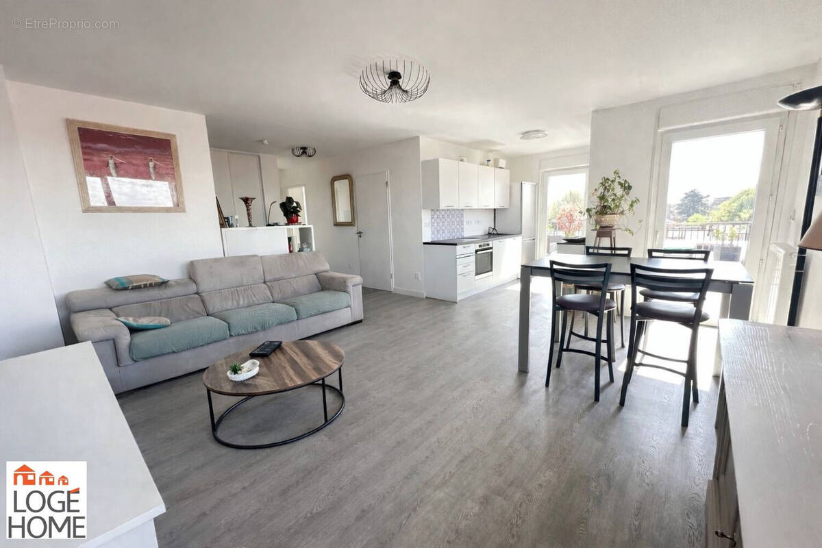 Appartement à HELLEMMES-LILLE