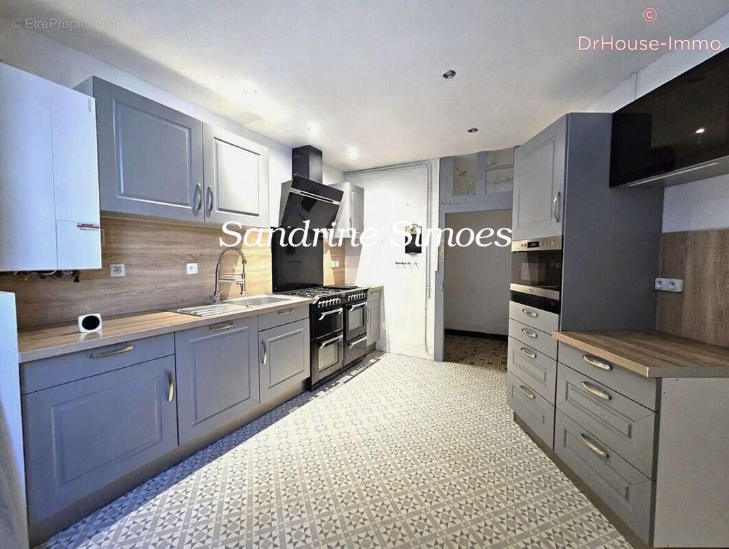 Maison à MONTMORILLON