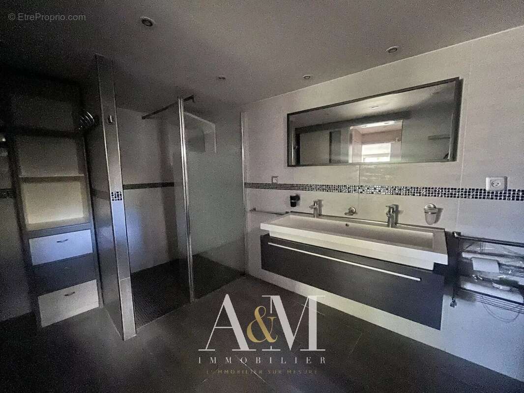 Mas 145 m² / 4262 m² - photo 15