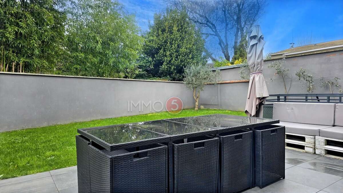 Maison à LES PAVILLONS-SOUS-BOIS