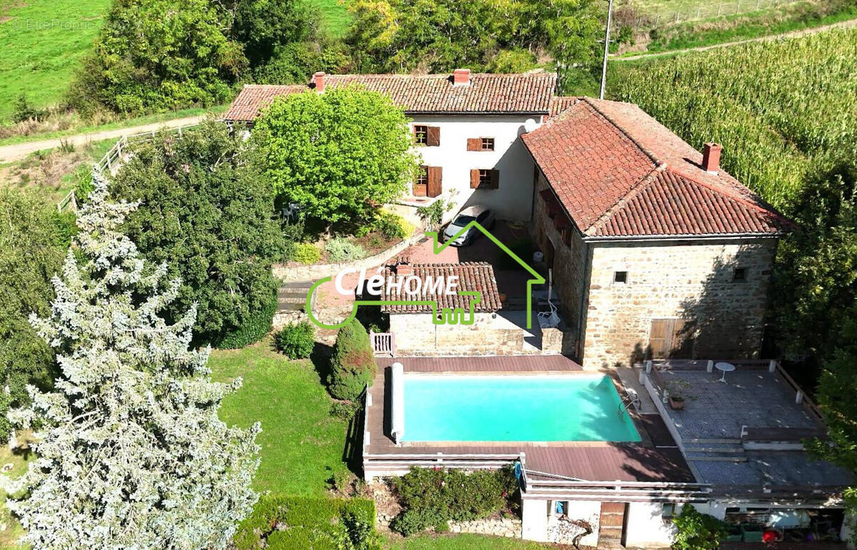 Maison à VILLECHENEVE