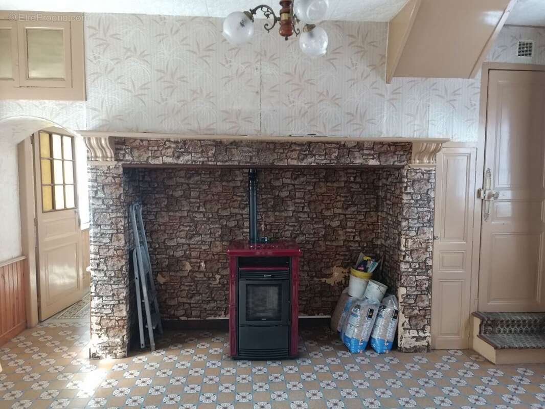 Maison à HORNOY-LE-BOURG