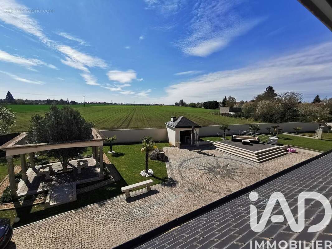 Photo 3 - Maison à CHAINGY