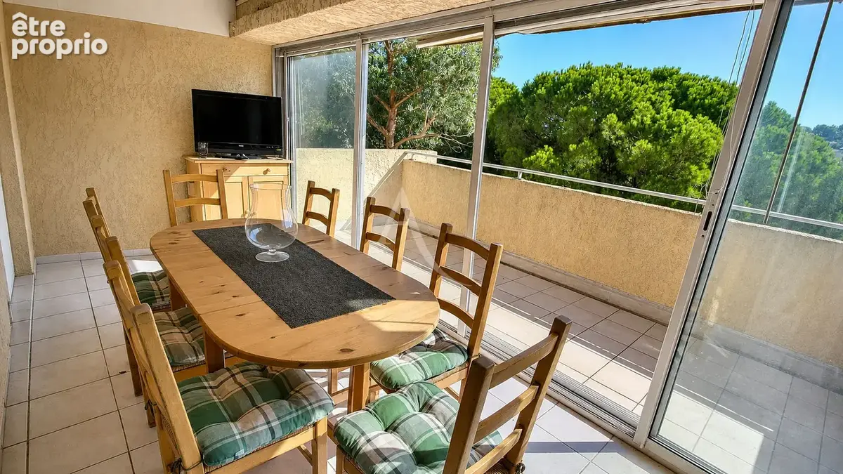 Beau Studio dernier étage avec grande terrasse - photo 2