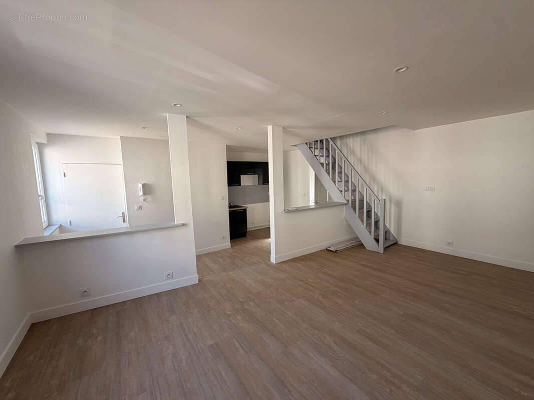 Appartement 177 m² à Neufchatel-En-Bray  - photo 9