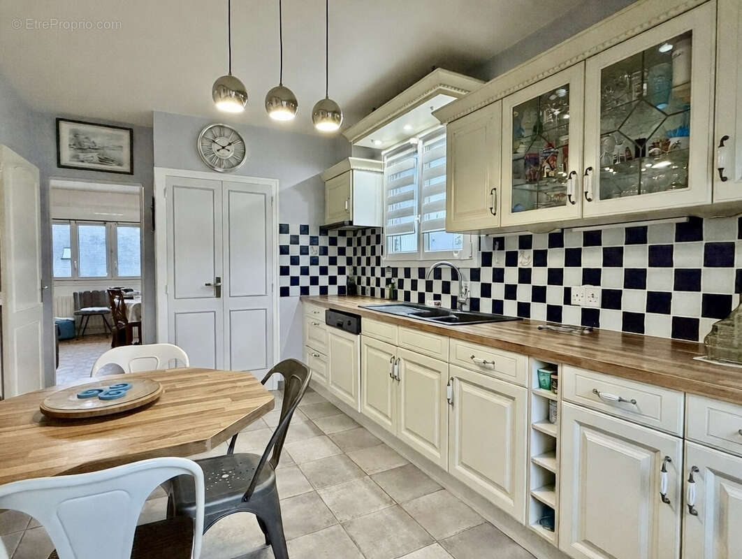 Maison à CHARTRES-DE-BRETAGNE