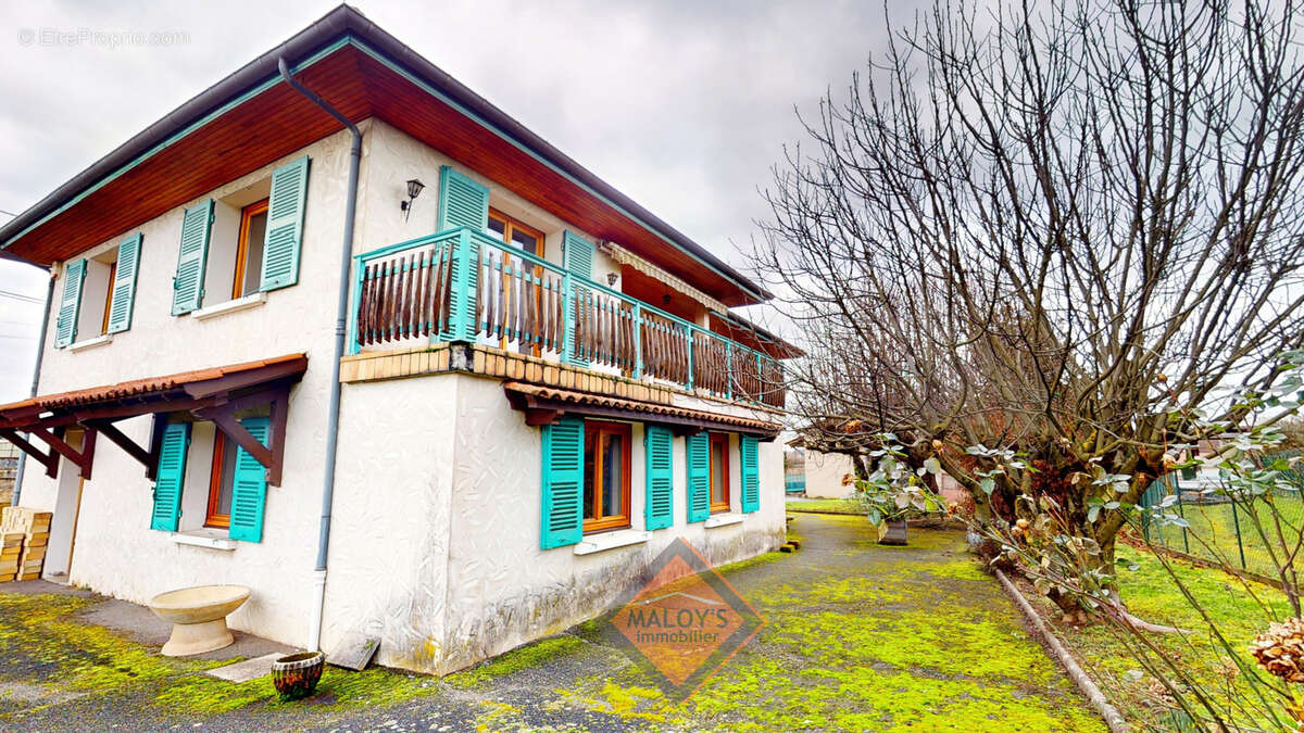 Maison à CHAZAY-D'AZERGUES