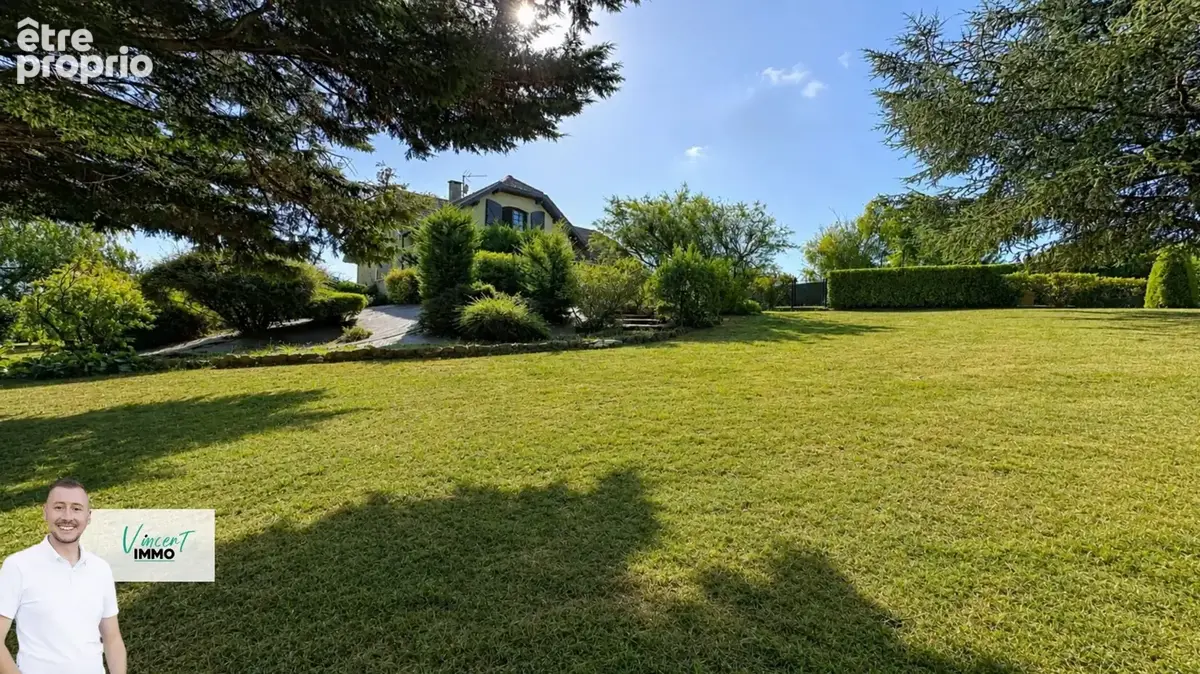 Maison 6 pièces 200 m² à vendre à Valencin (38540) - photo 2