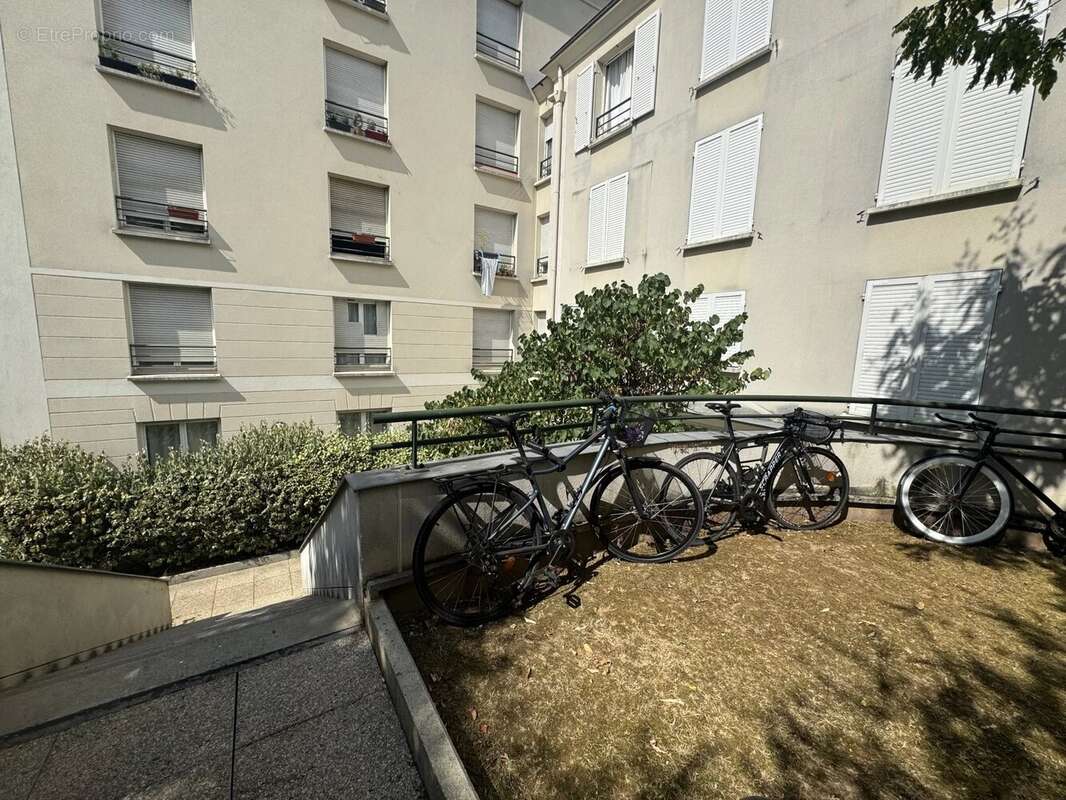 Appartement à PARIS-19E