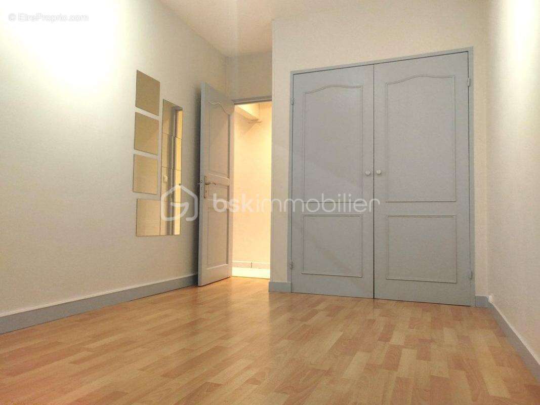 Appartement à LE PLESSIS-TREVISE