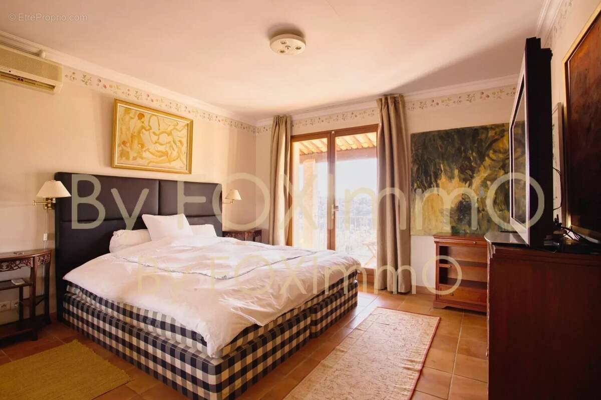 Maison à CAGNES-SUR-MER