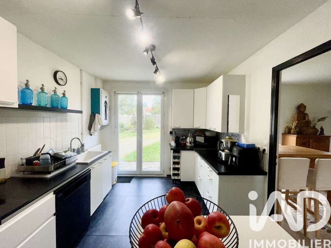 Photo 4 - Maison à TRESSES