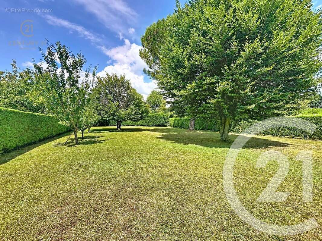 Maison à SAINT-SORLIN-EN-VALLOIRE