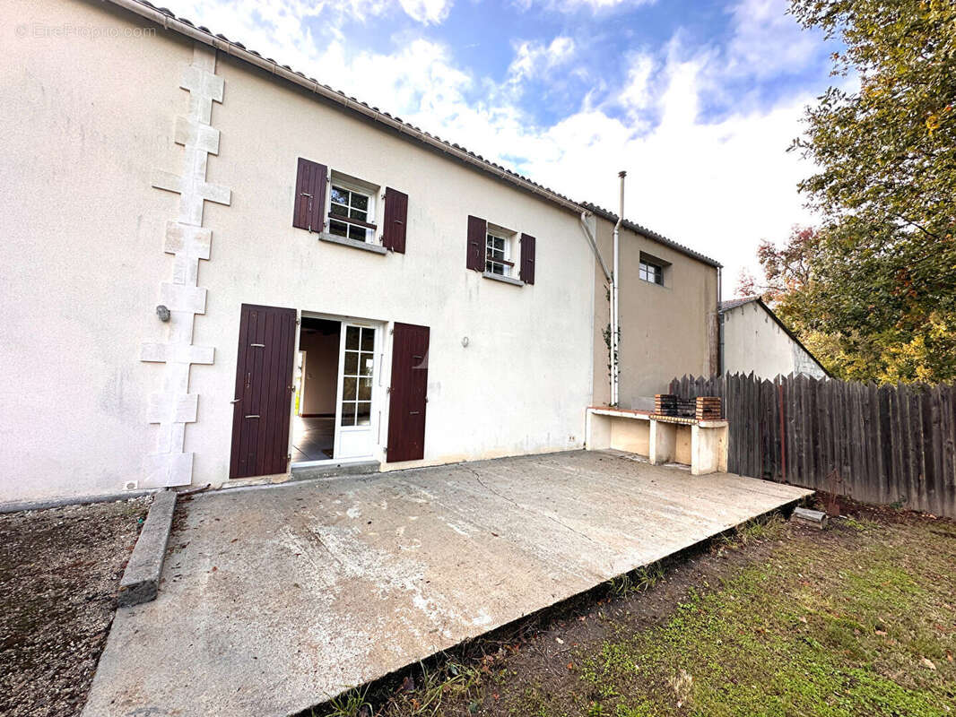 Maison à SAINT-CESAIRE