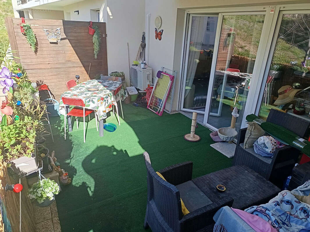 Appartement à SEPTEMES-LES-VALLONS