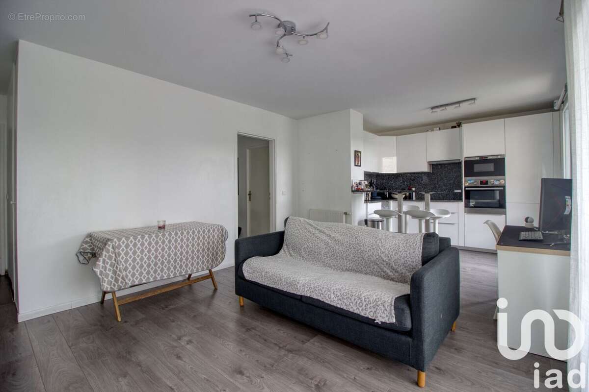 Photo 2 - Appartement à TAVERNY