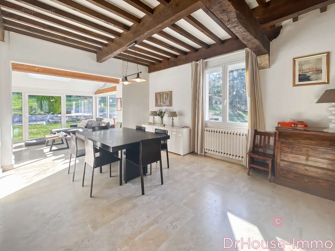 Maison à SAINT-CERE