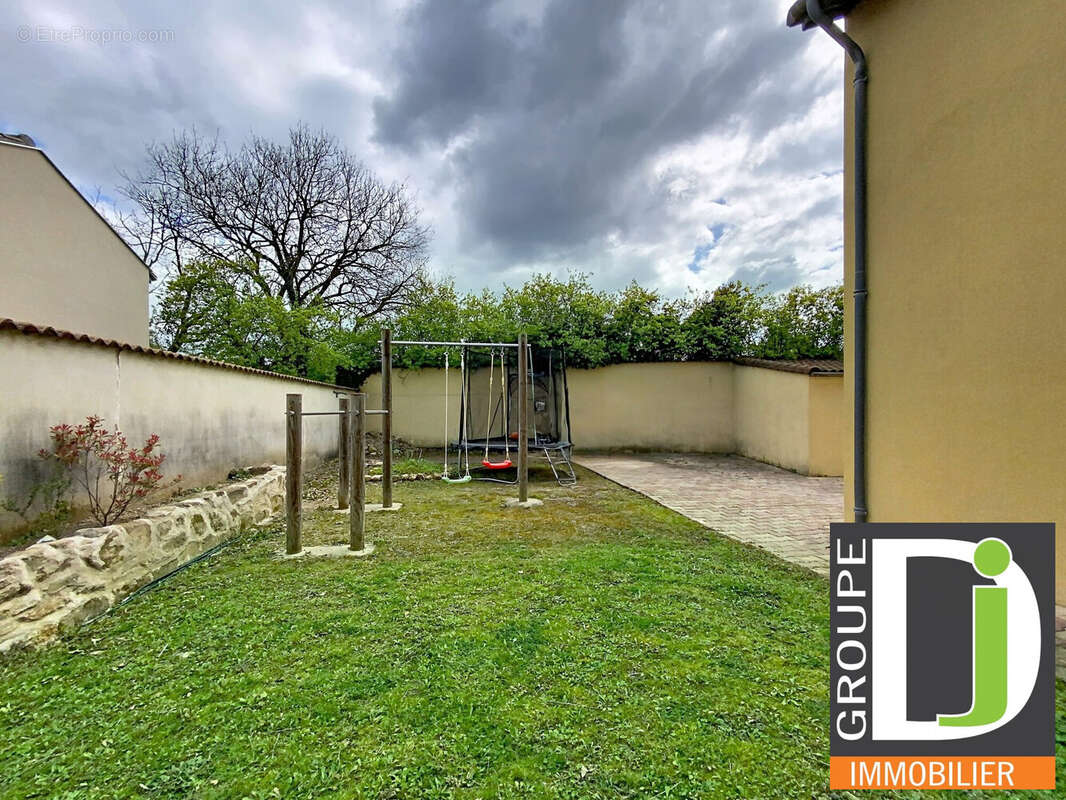 Maison 104 m² à Loriol-Sur-Drome  - photo 9