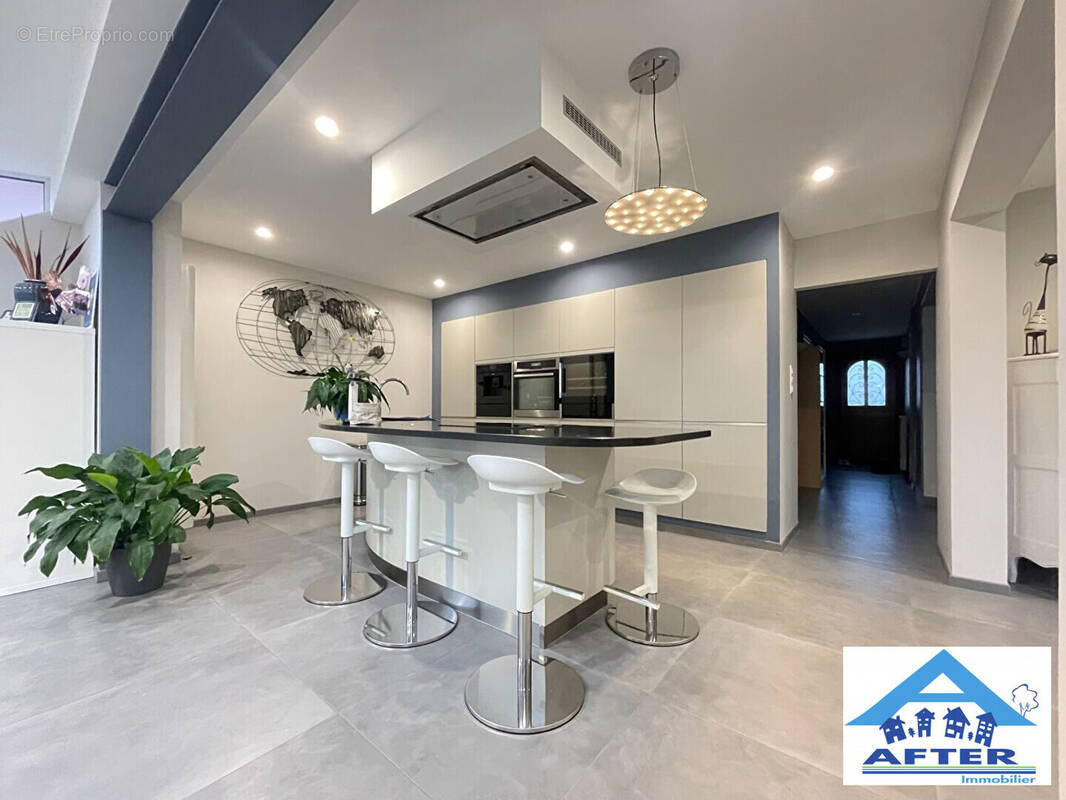 Maison à DAMELEVIERES