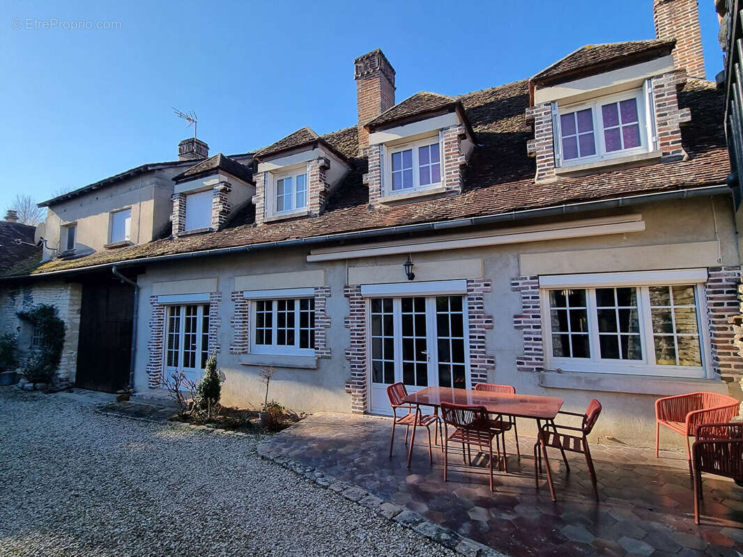 Maison à NEUVY-SAUTOUR