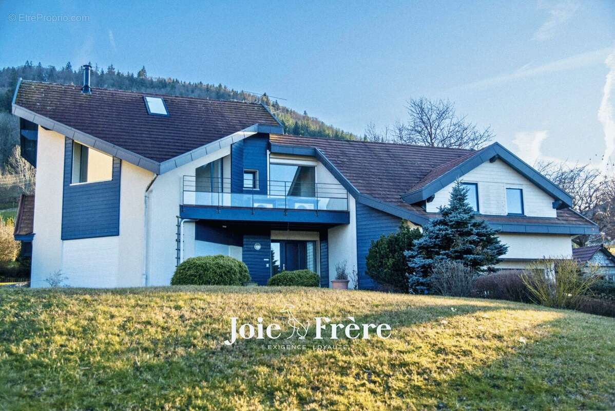 Maison à ANNECY-LE-VIEUX