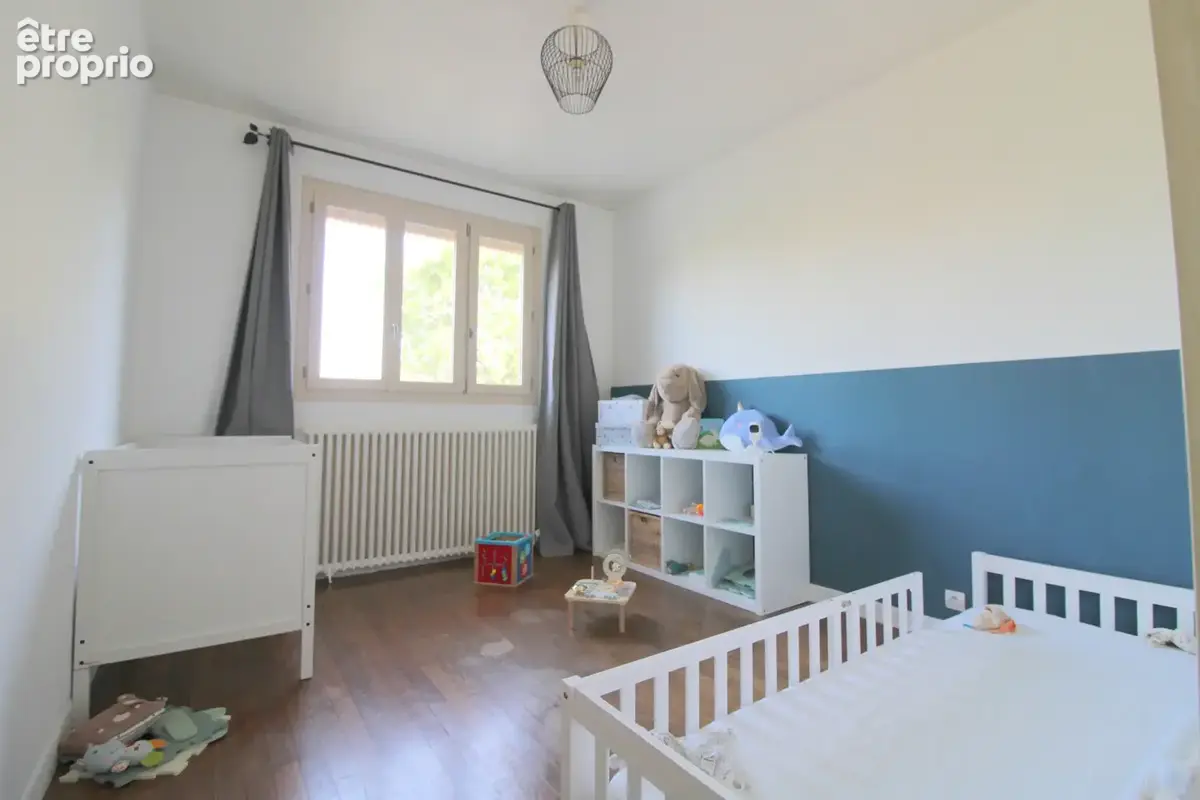 8 min de dreux. maison de 5 pieces avec sous-sol sur 1320 m2 de terrain. - photo 7