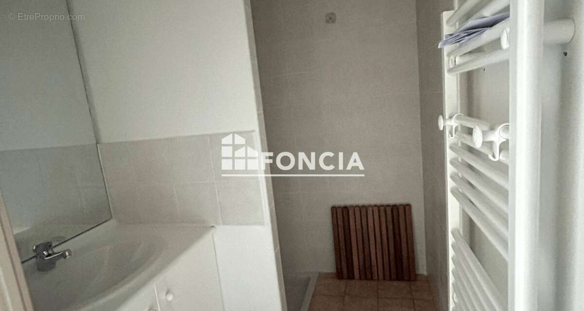 Appartement à LAYE