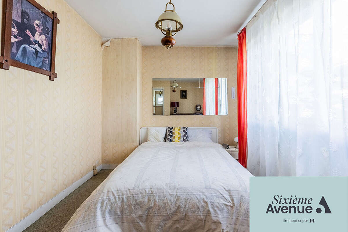 Maison à CHILLY-MAZARIN