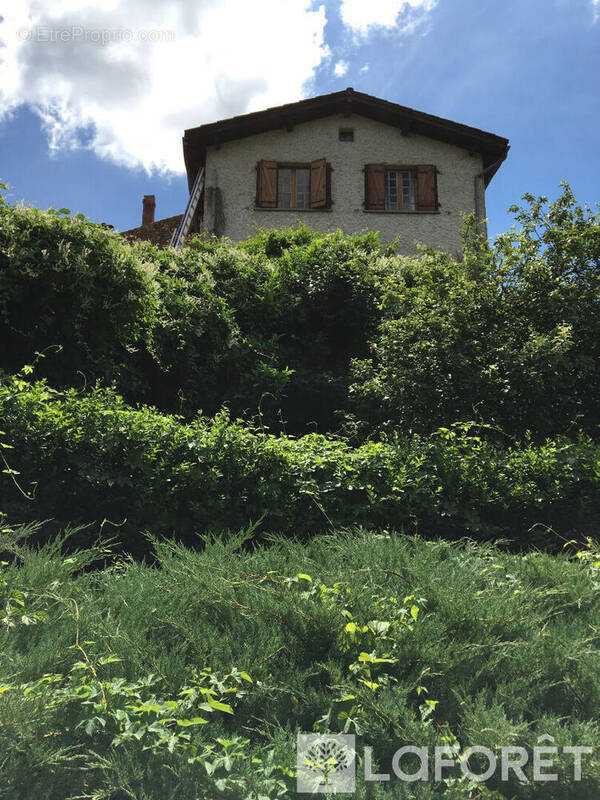 Maison à SAINT-ILPIZE