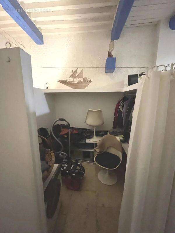 Appartement 58 m² à Rognes  - photo 11