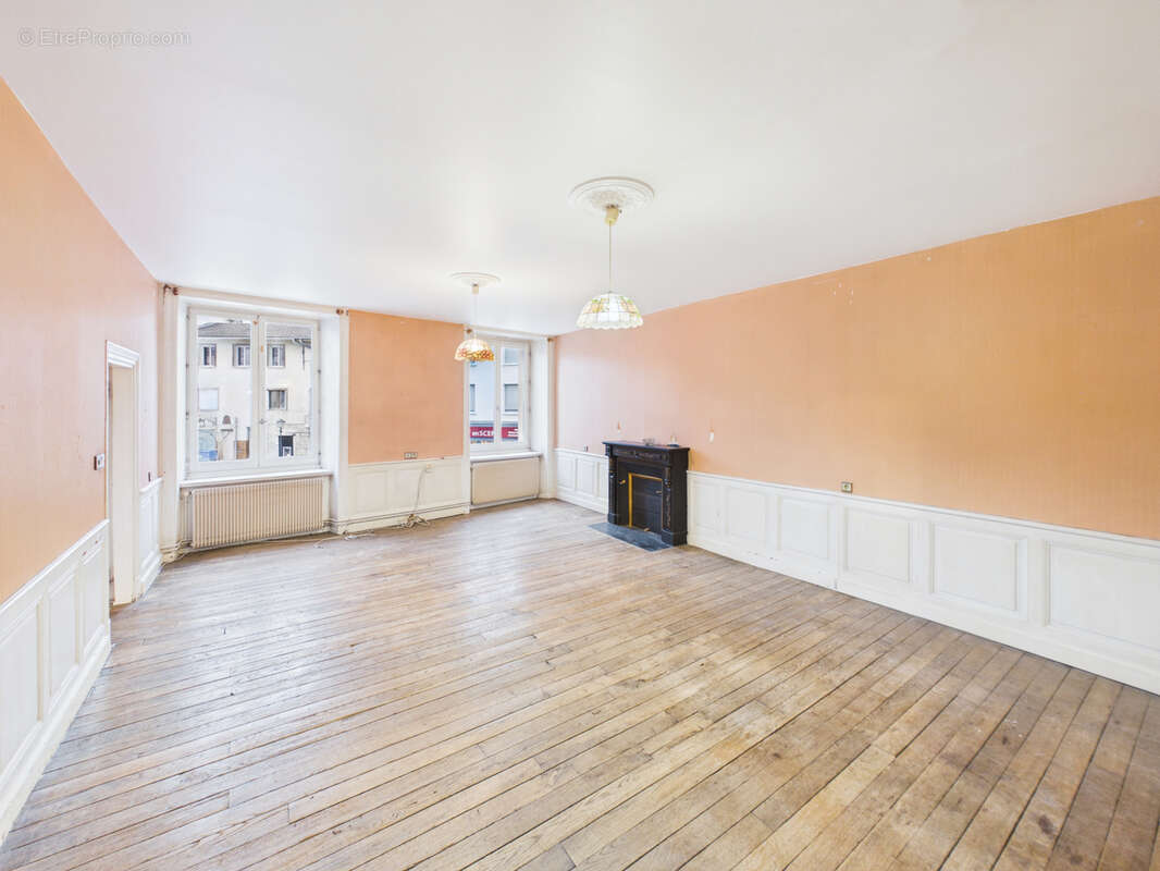 Appartement à AMBERT