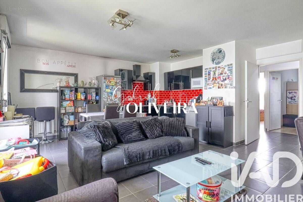Photo 1 - Appartement à LES PAVILLONS-SOUS-BOIS