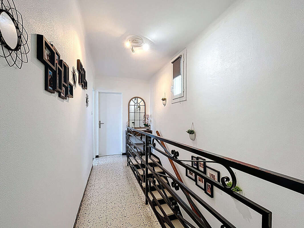 Maison à NIMES