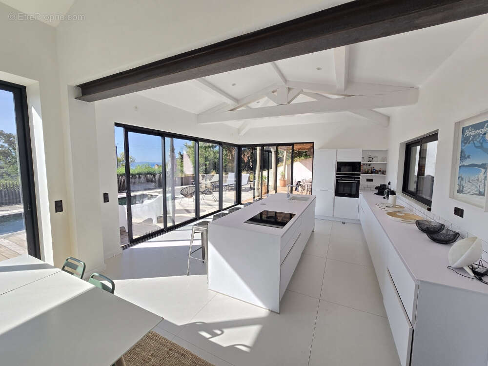 Maison à LA CROIX-VALMER